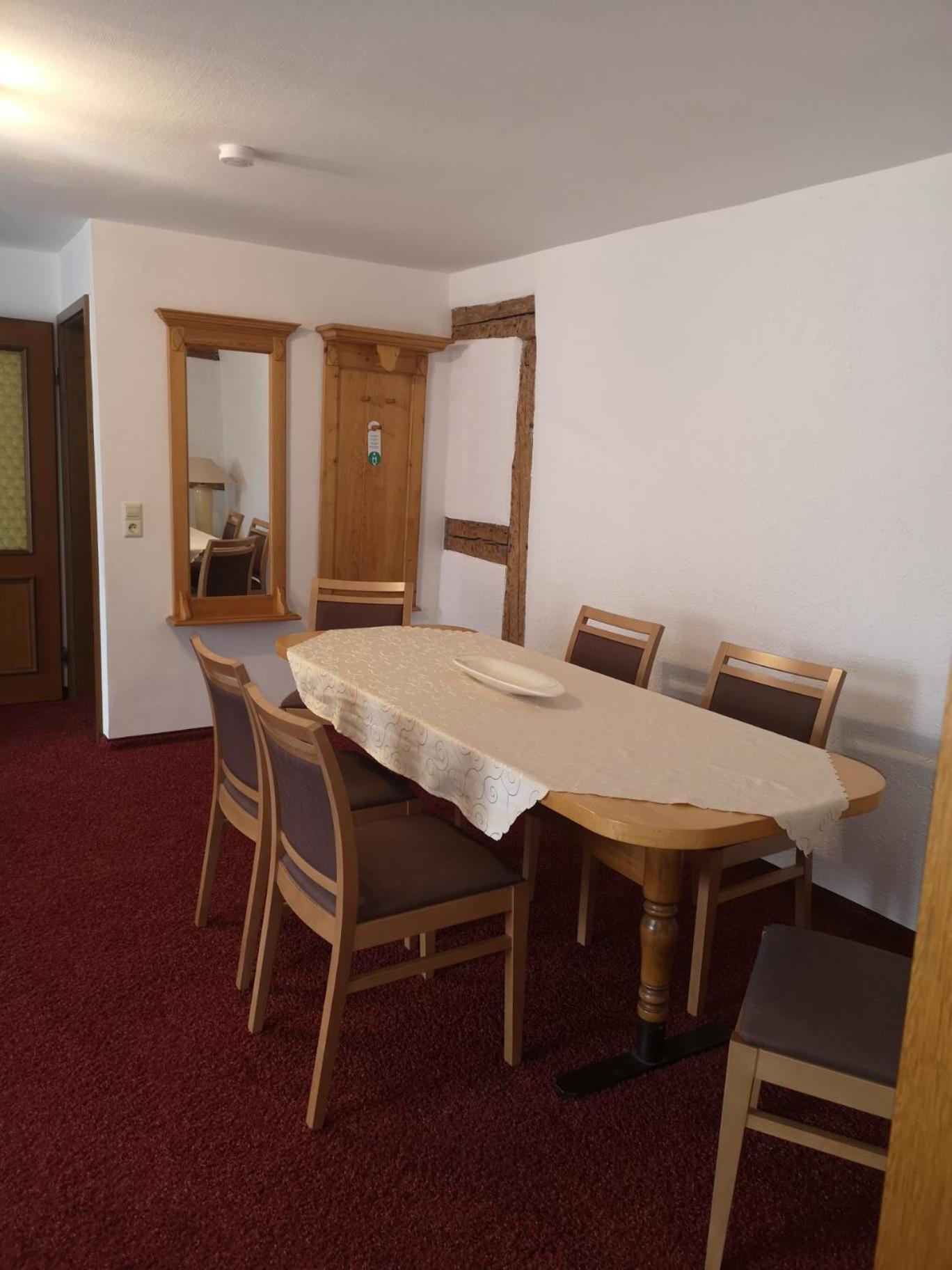Bodenseehotel Krone & Gaestehaus بودمان لودفيغسهافن المظهر الخارجي الصورة
