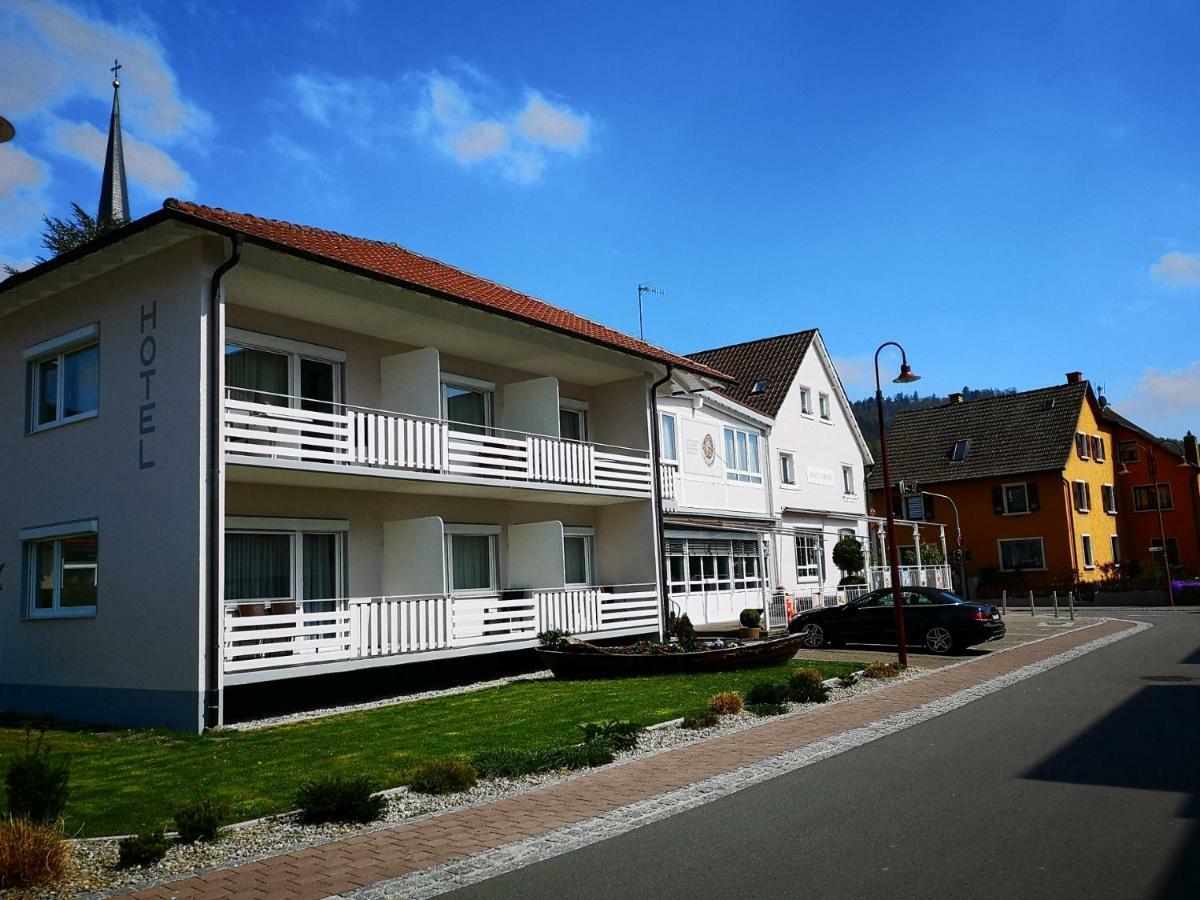 Bodenseehotel Krone & Gaestehaus بودمان لودفيغسهافن المظهر الخارجي الصورة